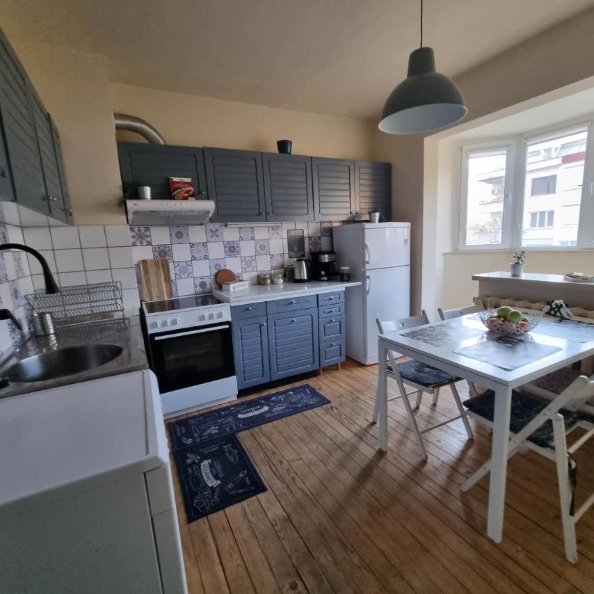 Spacious 3 Bedroom Apartment, Close To Metro Station Sofia Esterno foto